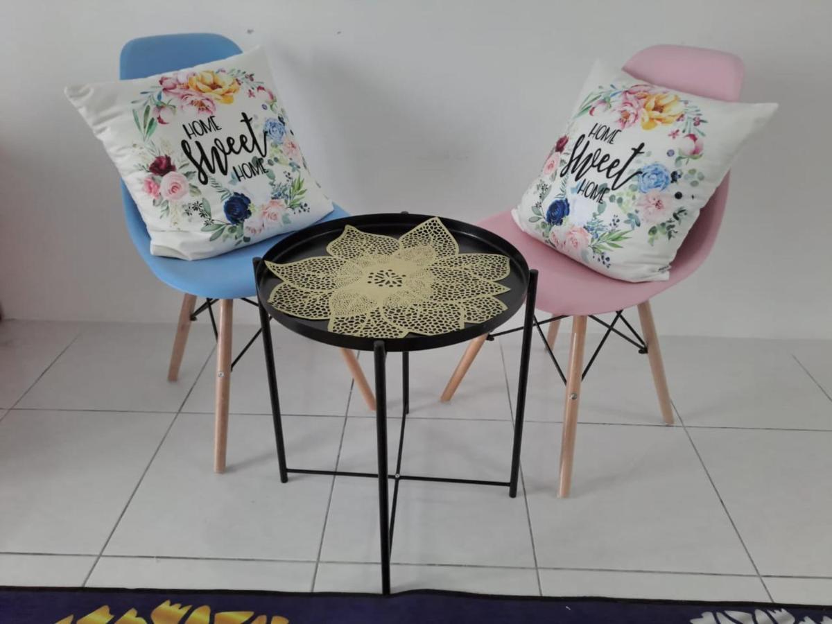 Impiana Homestay Near Putrajaya, Cyberjaya, Musliem Only,Wifi,Netflix Kampung Dengkil Luaran gambar