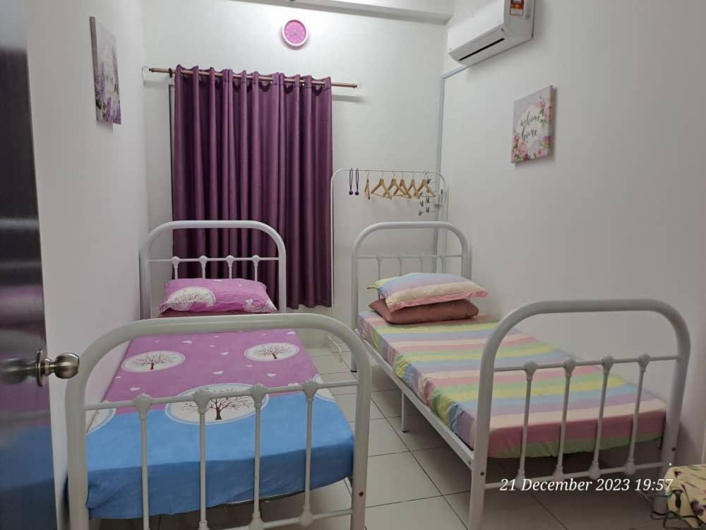 Impiana Homestay Near Putrajaya, Cyberjaya, Musliem Only,Wifi,Netflix Kampung Dengkil Luaran gambar